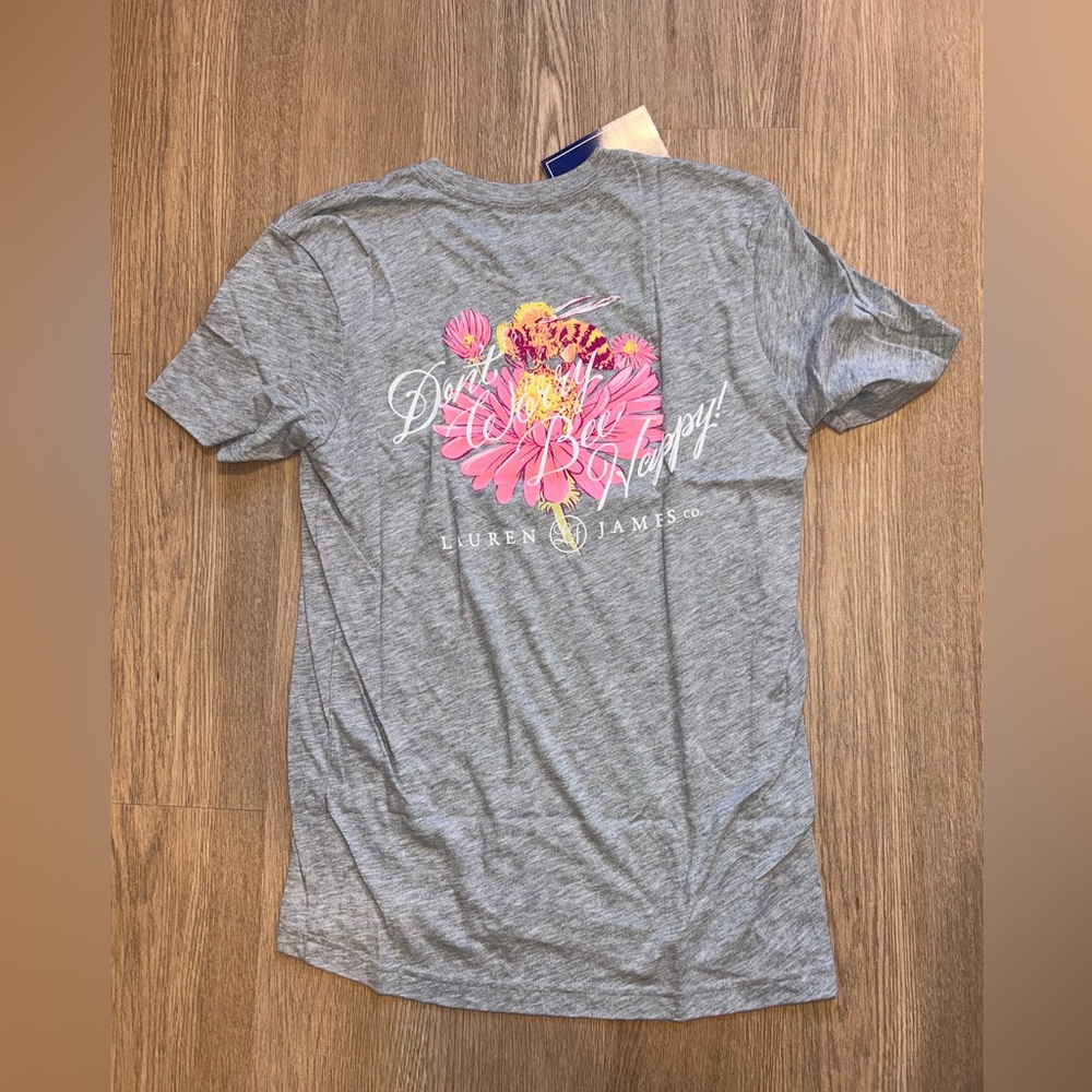 Lauren James tee